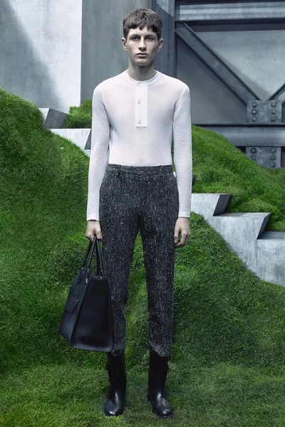 Look 9